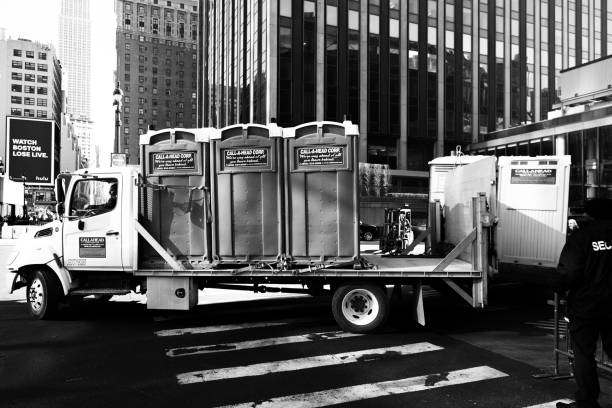 Best Luxury portable toilet rental  in Bellview, FL